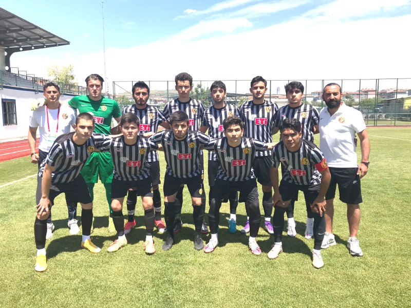 GENÇ ŞİMŞEKLER ADANASPOR ÖNÜNDE