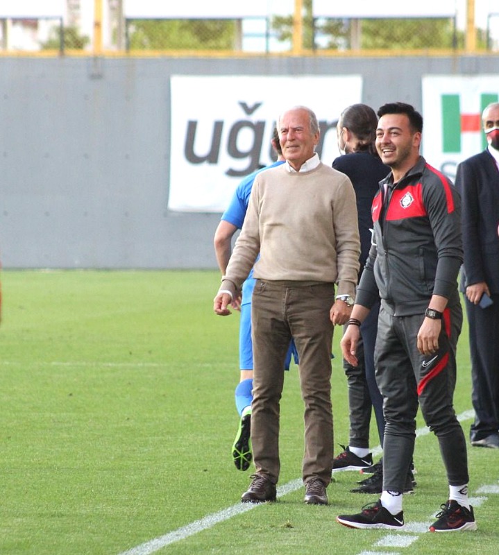 BU KEZ BİZ GÜLECEĞİZ