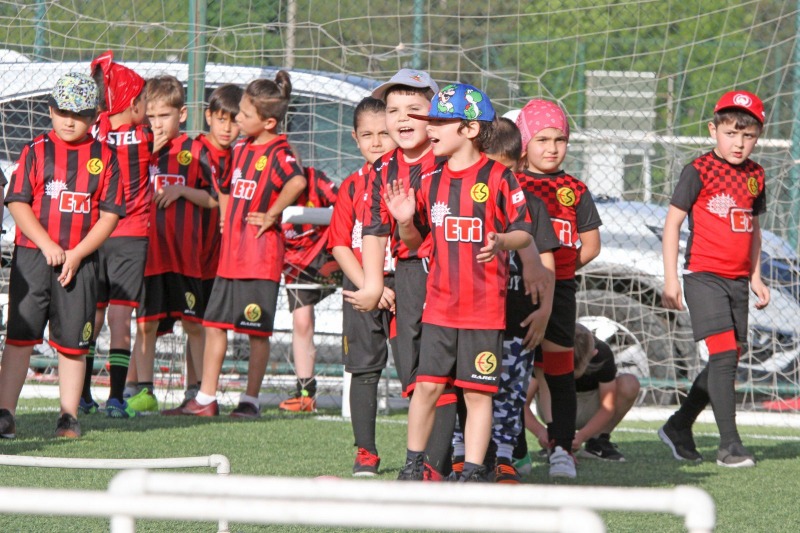 FABRİKA ESKİŞEHİR İÇİN KAYITLAR SÜRÜYOR