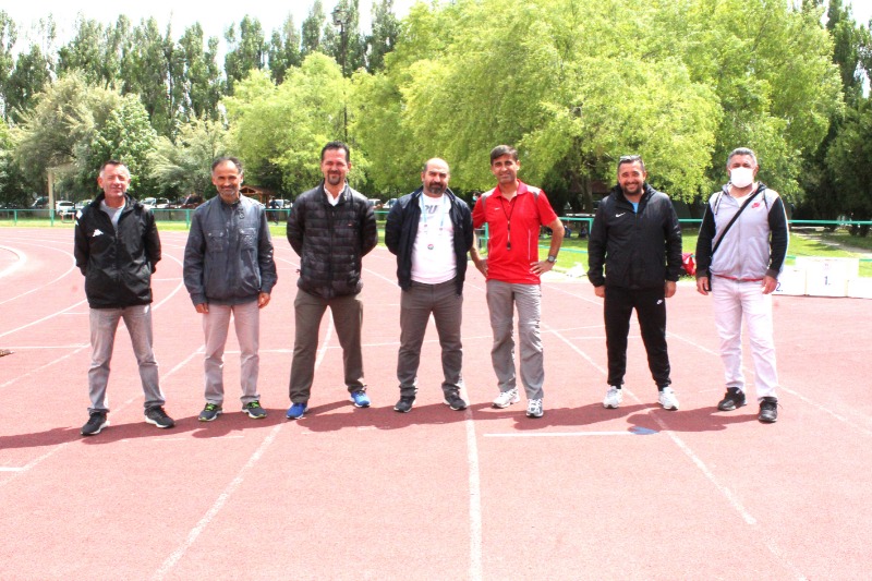 PİSTLERİN EMEKÇİLERİ