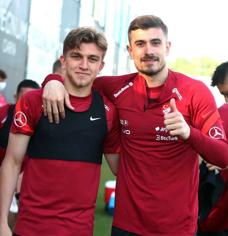 ÇOK ÜZÜLÜYORUM