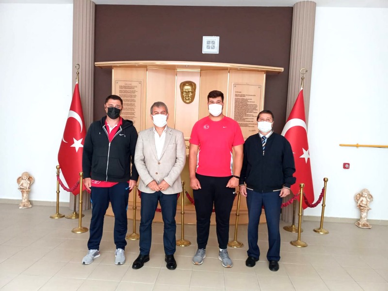 MİLLİ GÜLLECİ KARAHAN  TATLISUYU ZİYARET ETTİ