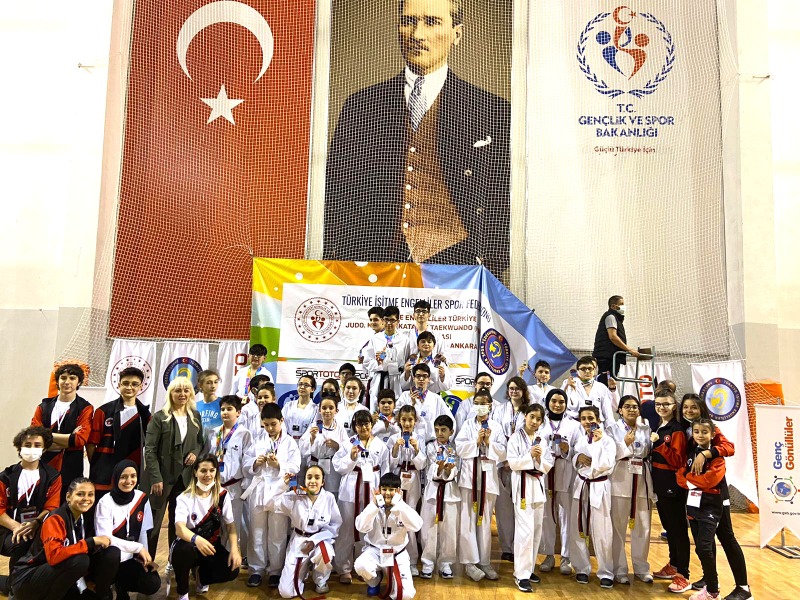 TAEKWONDO SESİM OLDU