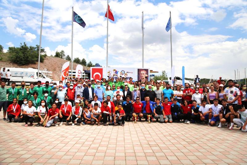TÜRKİYE KUPASI İÇİN KÜREK ÇEKTİLER