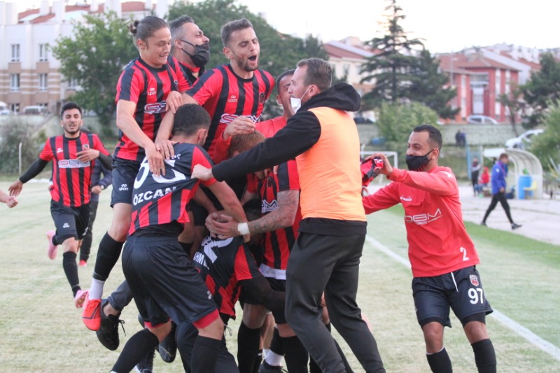 AHMET HATAYA İZİN VERMEDİ