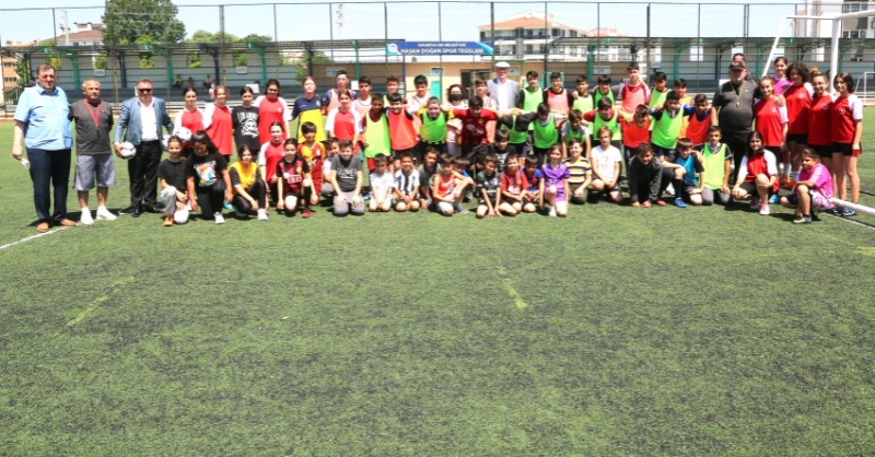 BAŞKAN KURT SPORCULARIMIZIN YANINDAYIZ