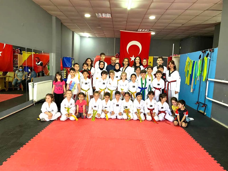 KUŞAK SINAVINDAN GEÇTİLER