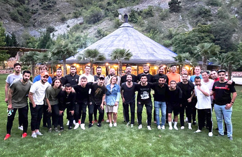 YUNUS SEVGİSİYLE BİTİRDİLER