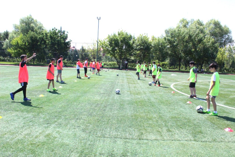 BÜYÜKŞEHİR’DE  FUTBOL DA VAR