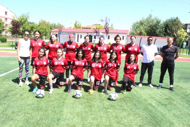 BÜYÜKŞEHİR’İN DİŞİ KRAMPONLARI!