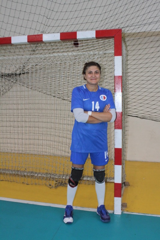 KİMSE ELİNE  SU DÖKEMEZ