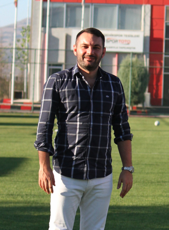 5 ANTRENÖRLE ANLAŞMA TAMAM