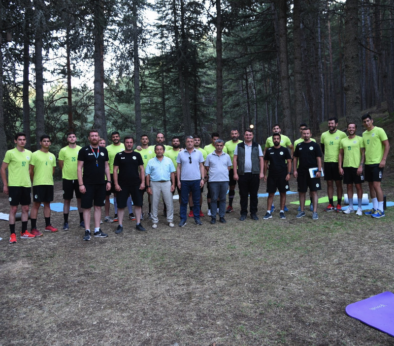 KAMP TAM GAZ DEVAM EDİYOR