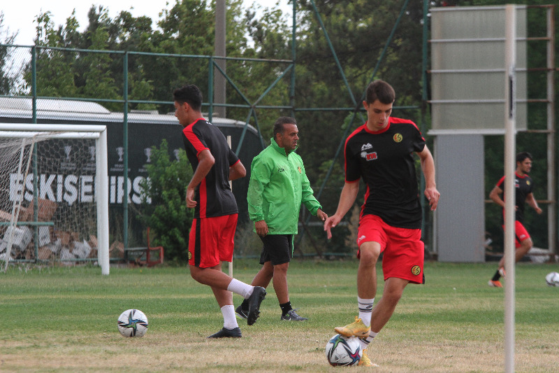 KADRO 28 KİŞİYE İNDİ