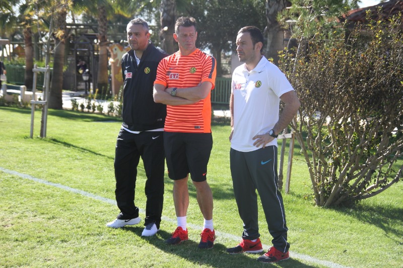 YÖNETİM 5 DOSYAYI KAPATTI