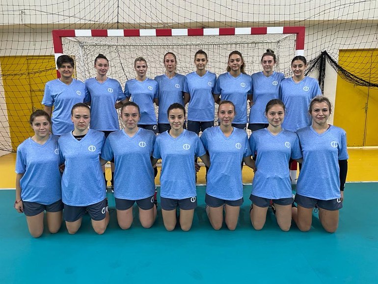 MELEKER SEZONA BİLENİYOR