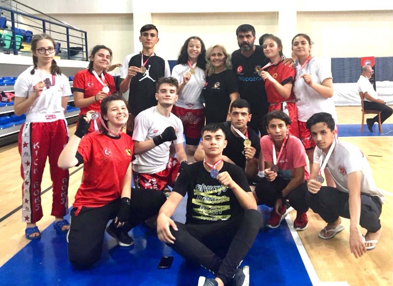 İKİ KARDEŞ KULÜBÜN BAŞARISI