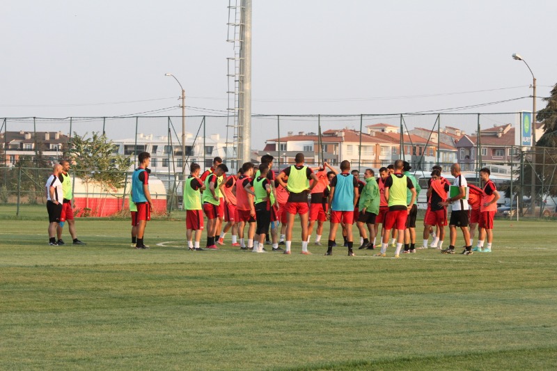 FORMA İÇİN SAVAŞ VAR