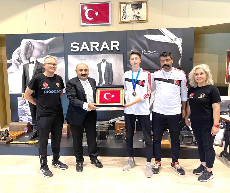 MİLLİ SPORCUYU UĞURLADI