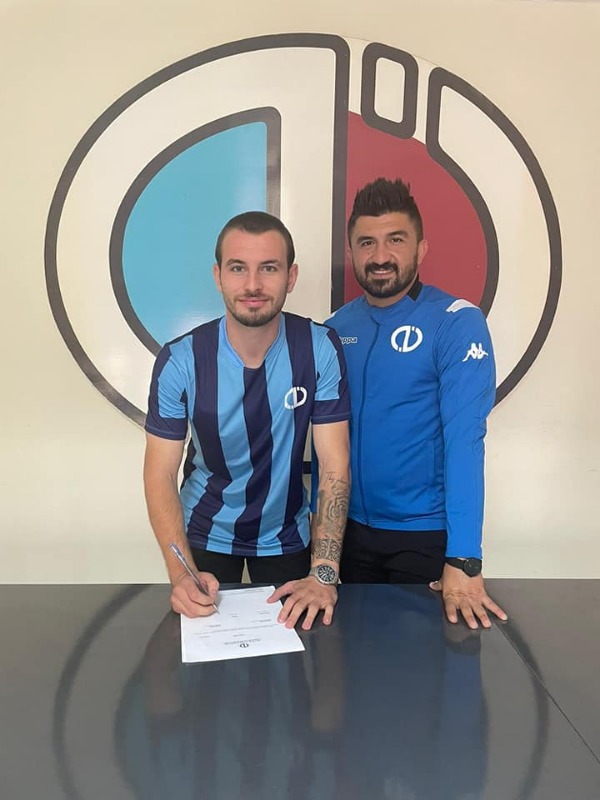 İMZA ŞOV SÜRÜYOR