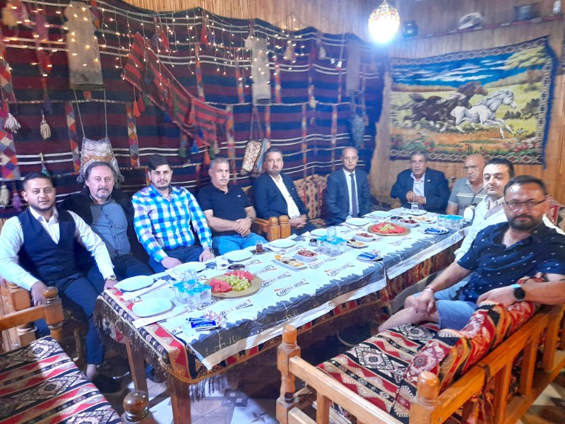 MAÇ ÖNCESİ DOSTLUK YEMEĞİ