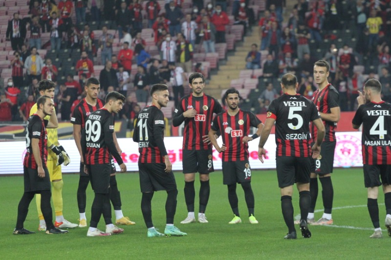 YENEMİYORSAN YENİLME