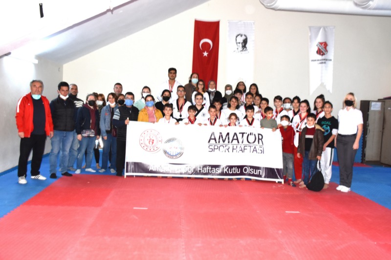 AMATÖR SPOR HAFTASI DOLU DOLU