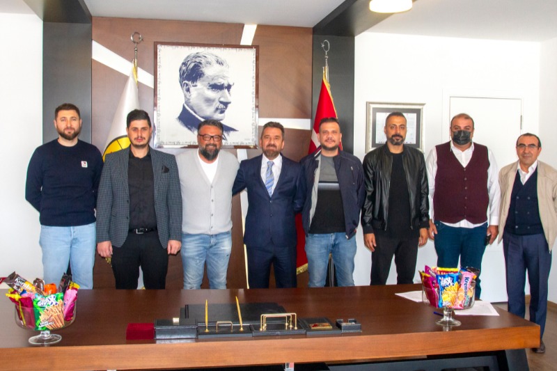 TAŞTAN ES-ESE GÖRÜLMEMİŞ JEST