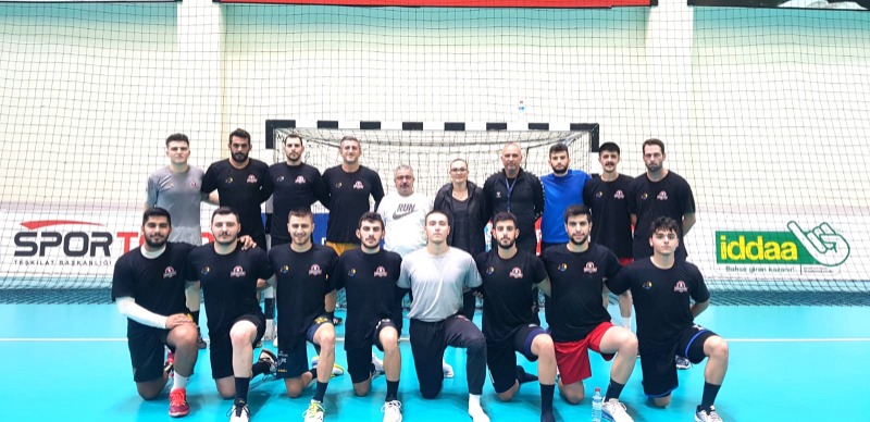 MİHALIÇÇIKSPOR HENTBOLDA MERHABA DİYOR