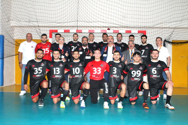 LİGE ZİRVEDE GİRDİLER