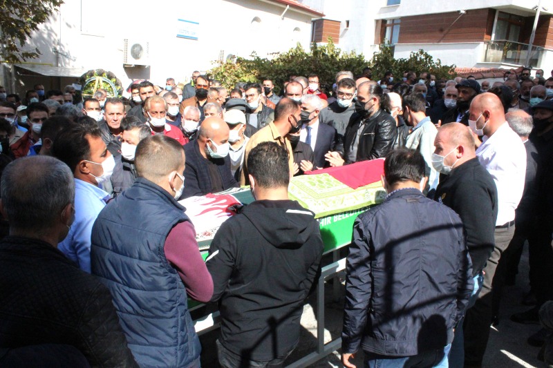 ŞENER ARSLANA SON GÖREV YAPILDI