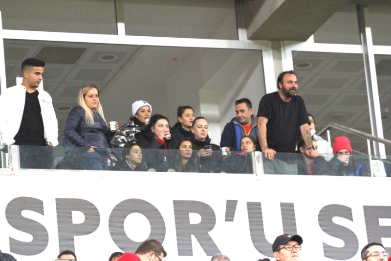 ESKİŞEHİRİ ÇOK SEVİYOR