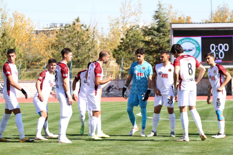 KUPADA MORAL ARIYORUZ