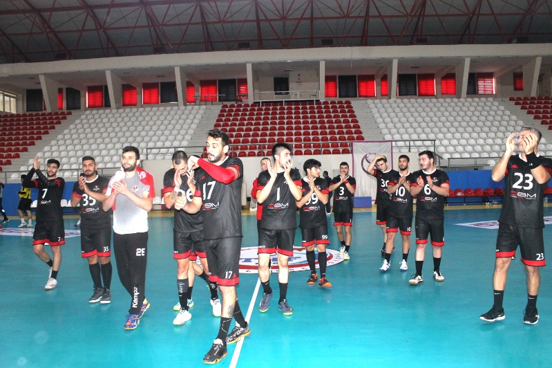 MİHALIÇÇIKSPOR ZİRVEYİ ÇOK SEVDİ