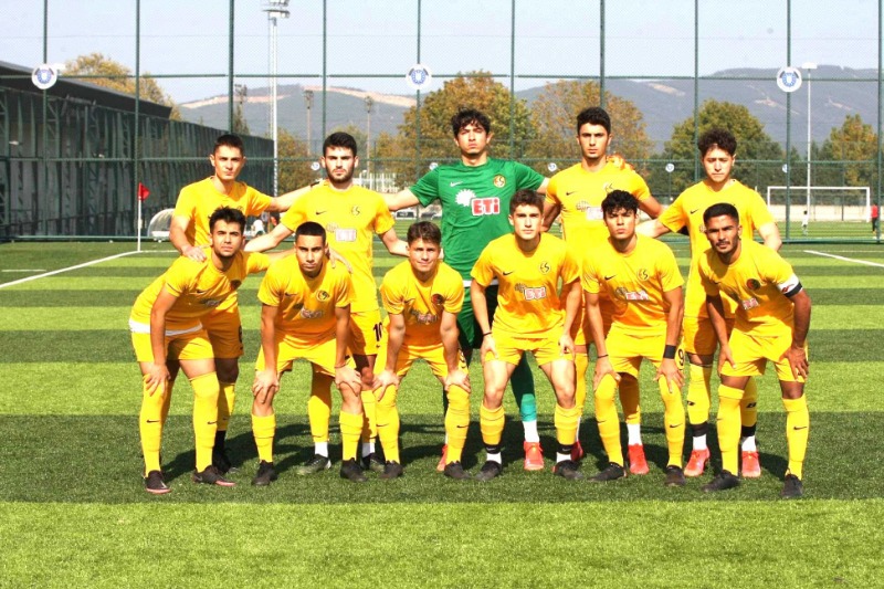 GENÇ ŞİMŞEKLER AFFETTİRECEK