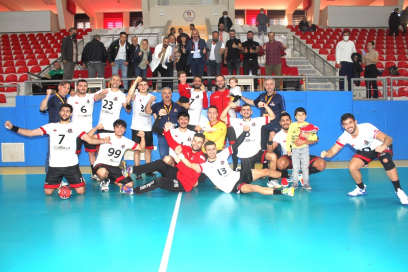 LİDERE SELAM DURUN!(47-22)