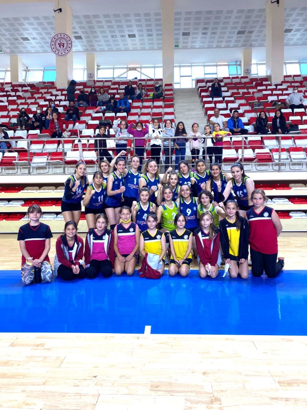 TEPEBAŞI YALOVAYA ZİRVE İÇİN GİDECEK