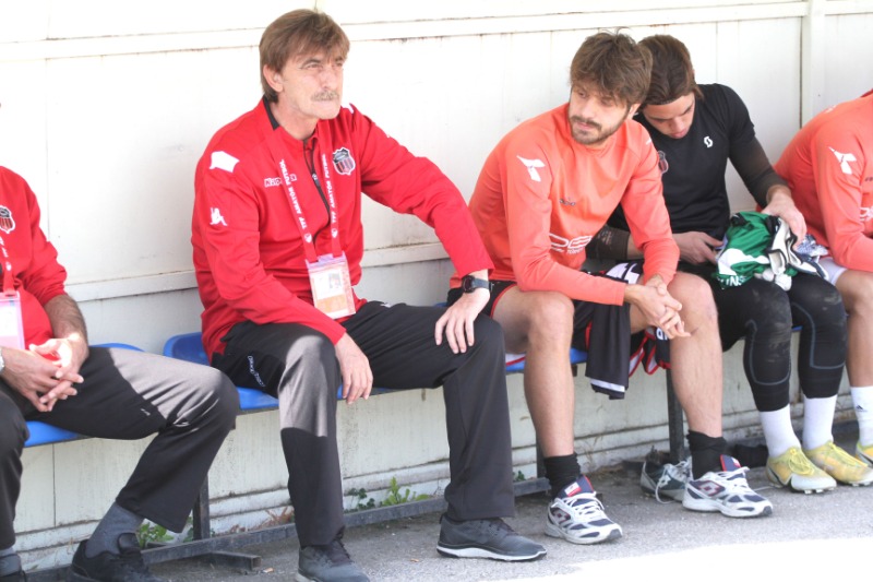 İSMET ÇELEN GİTTİ ENGİN ÖZDEMİR GELDİ