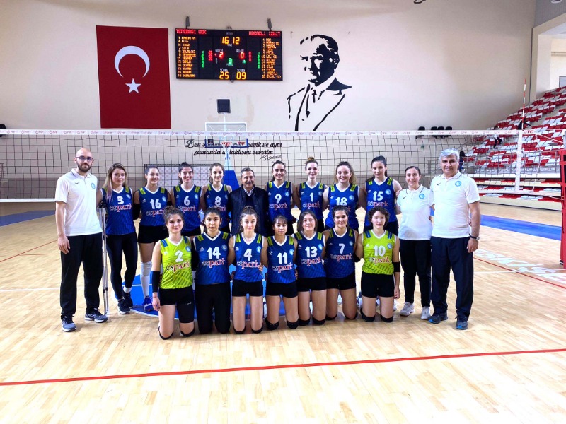 TEPEBAŞI ZİRVEYİ İSTİYOR