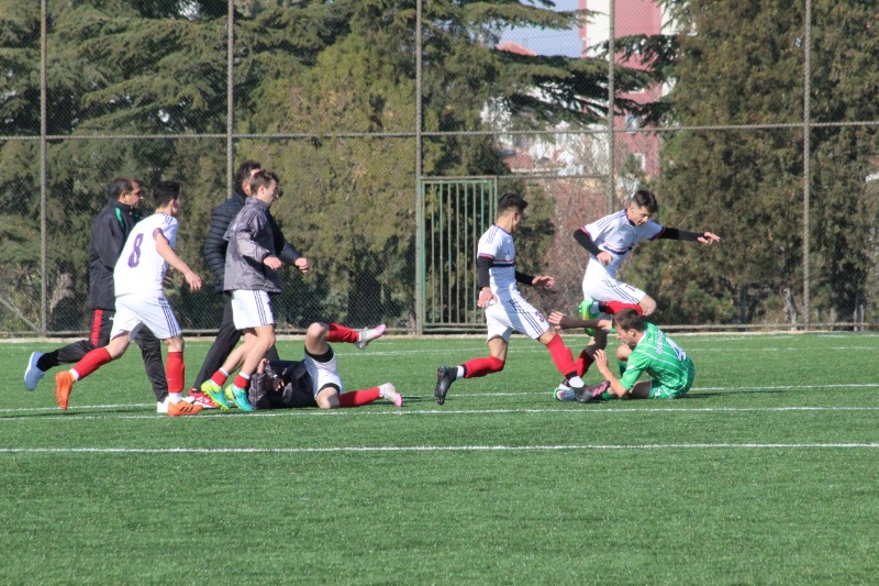 HİÇ AMA HİÇ YAKIŞMADI!