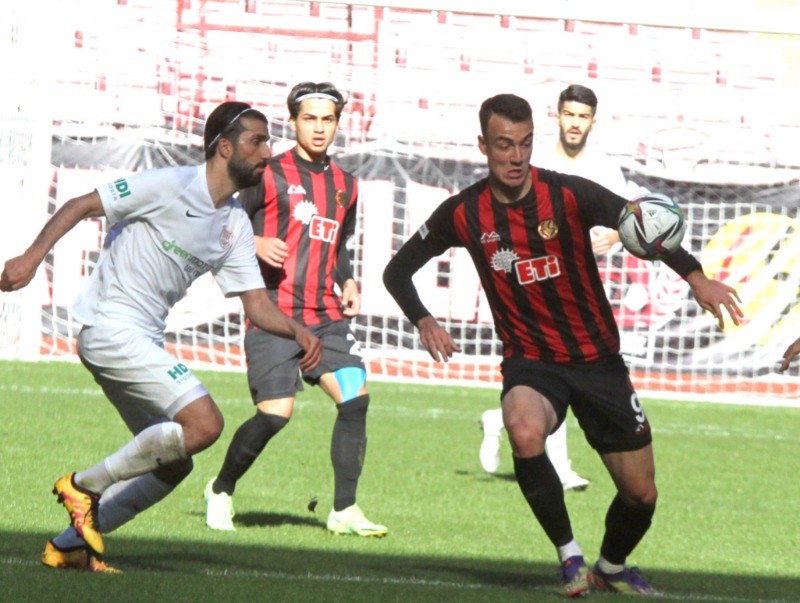 UŞAK MAÇI  CUMARTESİ