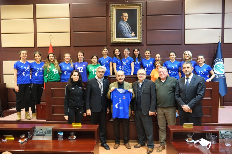 HENTBOLCULARDAN  BÜYÜKERŞEN’E ZİYARET