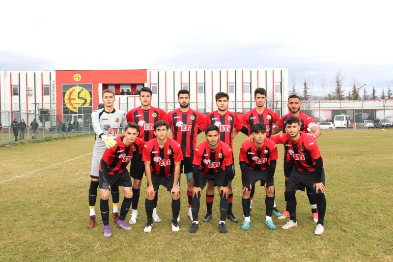 GENÇ ŞİMŞEKLER SERİYİ SÜRDÜRECEK