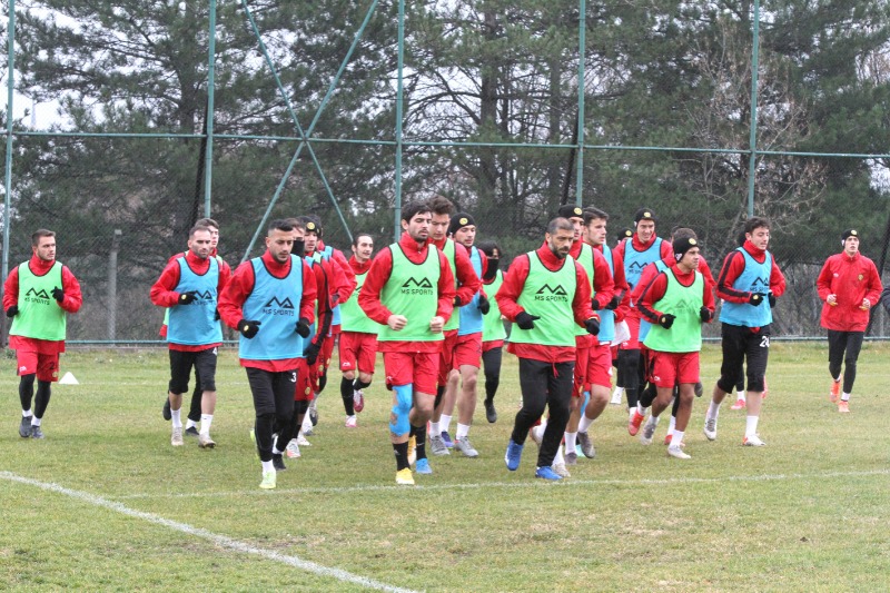 NAZİLLİ İÇİN TOP BAŞI