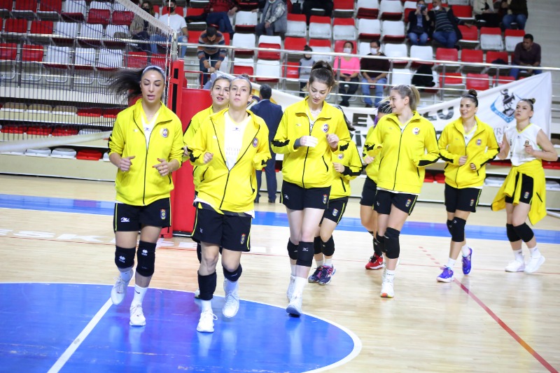 SIRA GELDİ FENERE