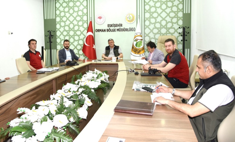 BİZ BİZE YAKIŞAN BİR ŞEKİLDE  YOLUMUZA DEVAM EDECEĞİZ