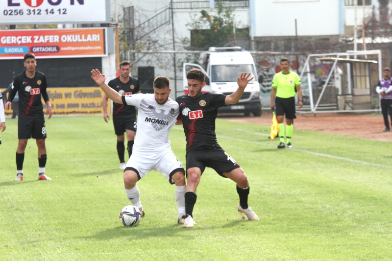 NAZİLLİDE  GALİBİYETİ KAÇIRDIK (0-0)