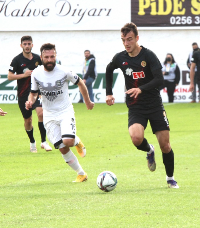 1 PUANA ÜZÜLDÜK