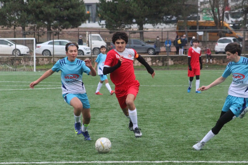 FİNALİSTLER YARIN BELİRLENECEK