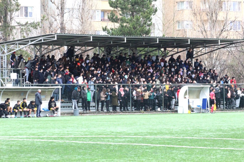 DESTEK VERDİLER AMA